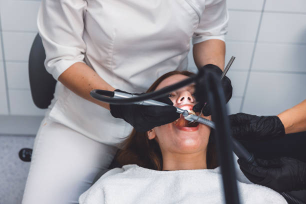 Best Emergency Tooth Extraction in Stockdale, TX